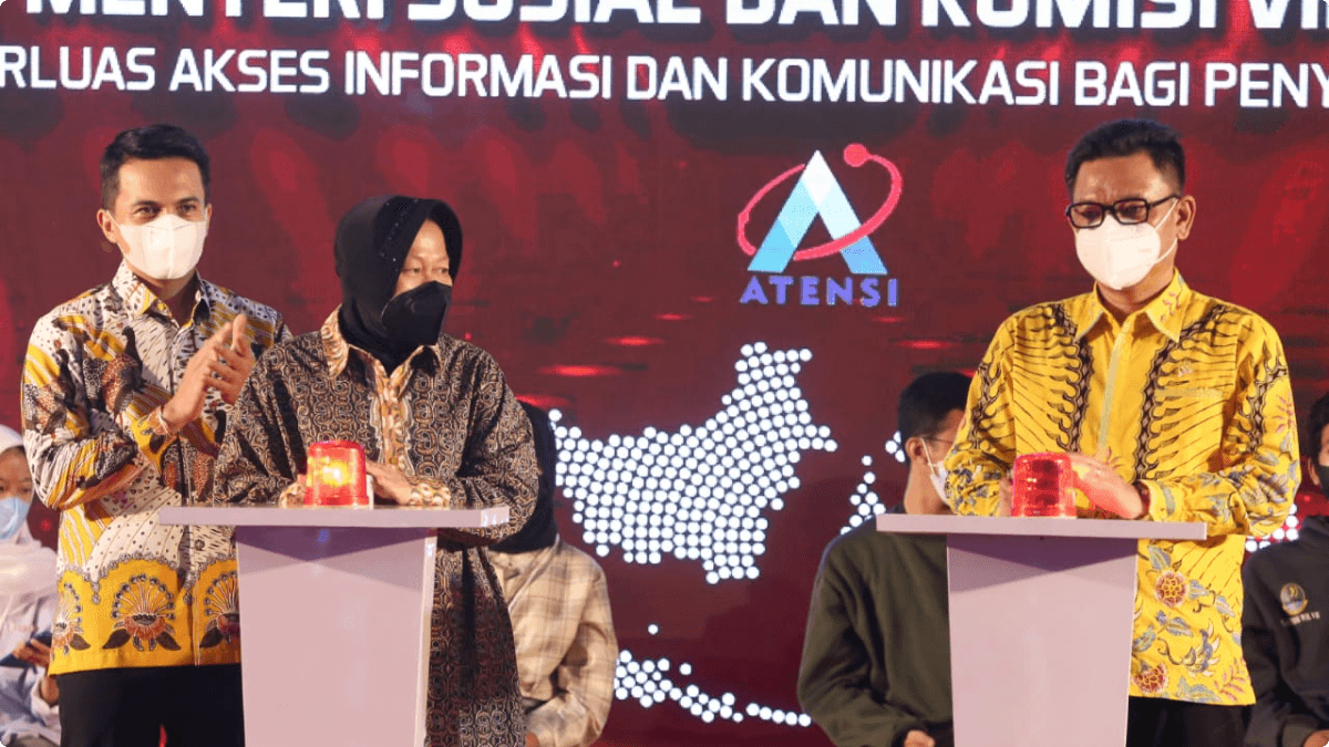 Ilustrasi Gambar dari INDONESIA Mendengar